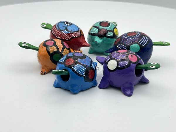 Loose Neck Turtle - Image 6
