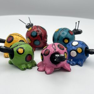 Loose Neck Lady Bug