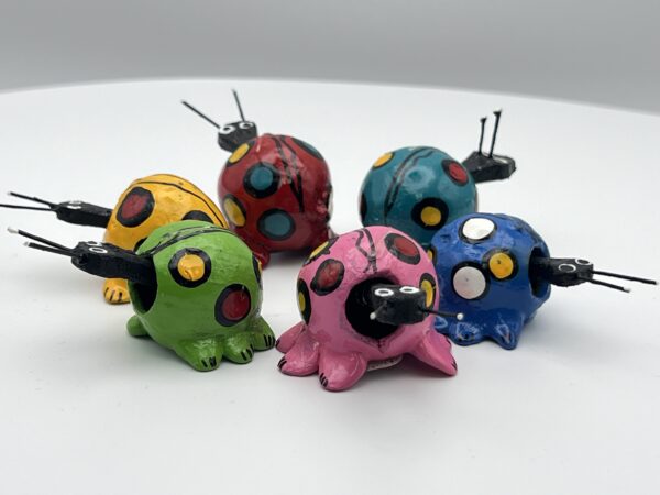 Loose Neck Lady Bug