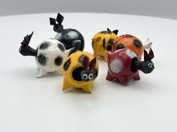 Loose Neck Rabbit - Image 7